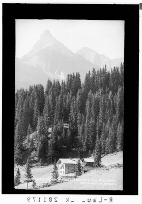 Gasthaus Schönhof Mantschwitz 1675 m, Montafon: Gasthaus Schönhof auf Matschwitz gegen Schwarzhorn