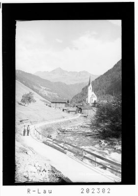 Silbertal gegen Lobspitze: Pfarrkirche in Silbertal gegen Silbertaler Loobspitze