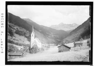 Pfarrkirche Silbertal gegen Silbertaler Loobspitze