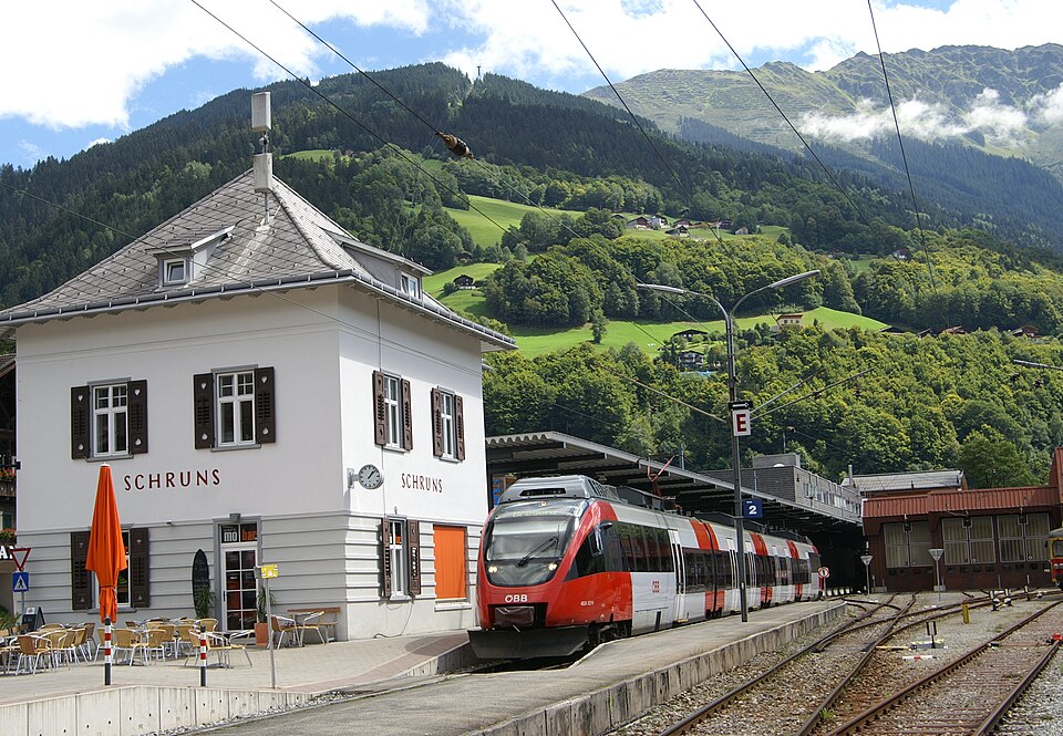 Bahn, Schulen und Gesundheit
