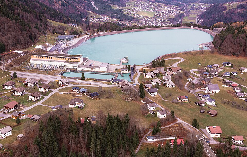 Wasserkraft, Tourismus und Landwirtschaft